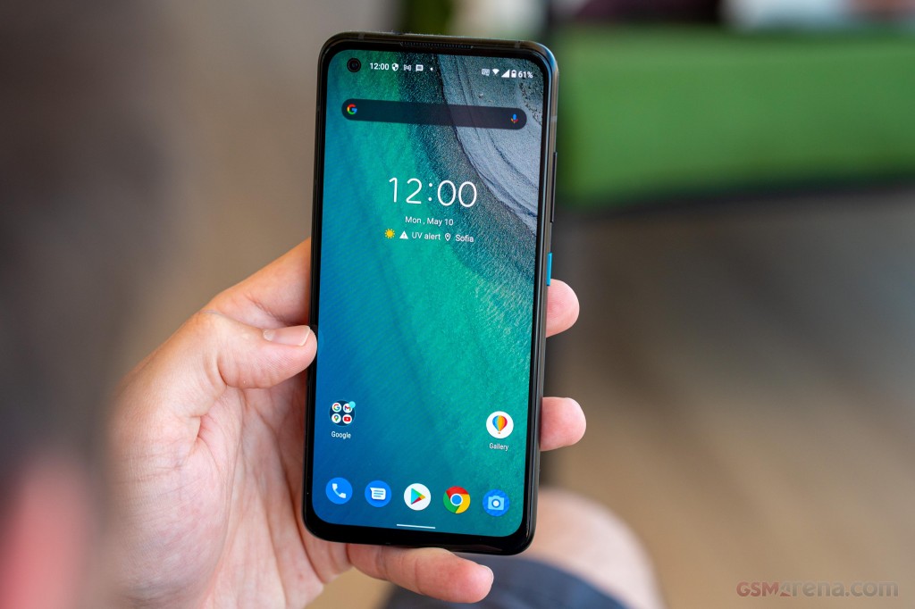 Asus Zenfone 8 pictures, official photos