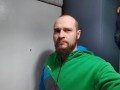 Selfies: Normal - f/2.2, ISO 420, 1/33s - Honor 50 review
