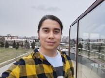 Huawei Mate X2 selfie camera (1x) 16MP, daylight samples - f/2.2, ISO 50, 1/348s - Huawei Mate X2 review