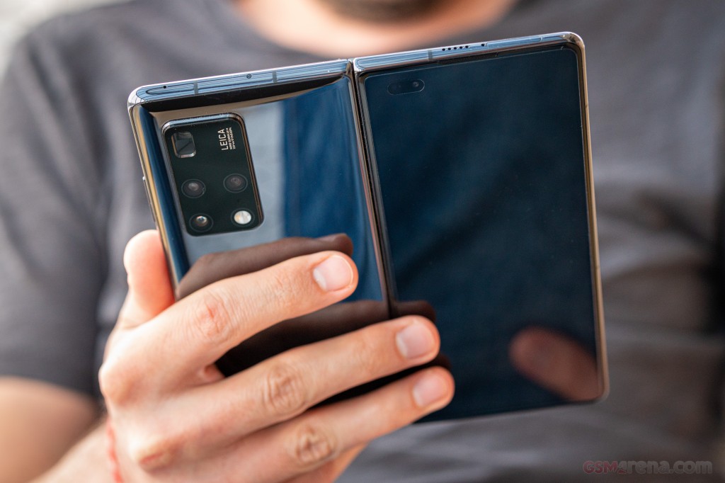 Huawei Mate X2