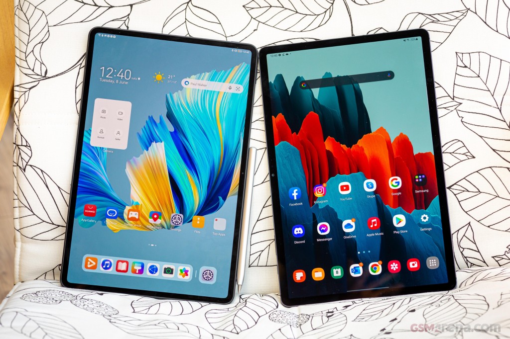 Huawei MatePad Pro 12.6 (2021) Pictures, Official Photos