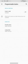 Programmable button - Motorola Defy (2021) review