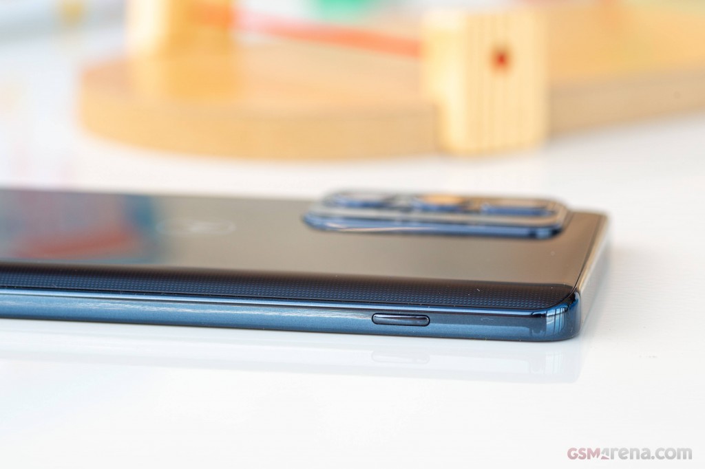 Motorola Edge 20 Pro pictures, official photos