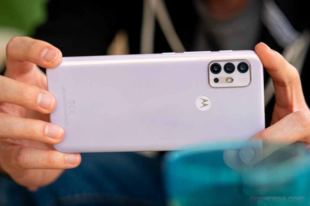 Motorola Moto G30 pictures, official photos