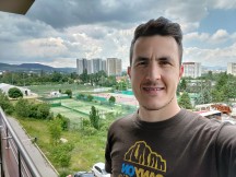 Selfie samples: Normal - f/2.5, ISO 100, 1/2641s - OnePlus Nord CE 5g review