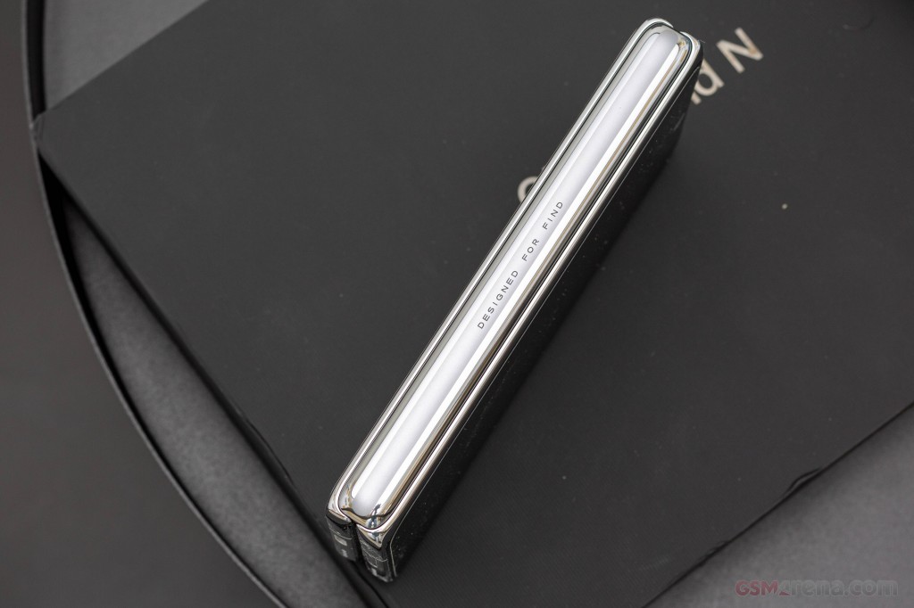 Oppo Find N pictures, official photos