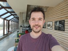 Selfies: Normal - f/2.4, ISO 184, 1/100s - Oppo Reno5 5G review