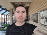Portrait selfies, 16MP - f/2.5, ISO 100, 1/100s - Realme 8 Pro review