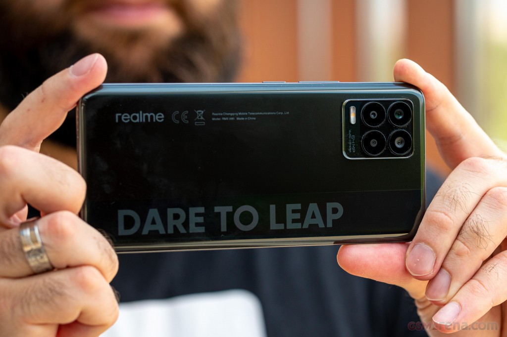 Realme 8 pictures, official photos