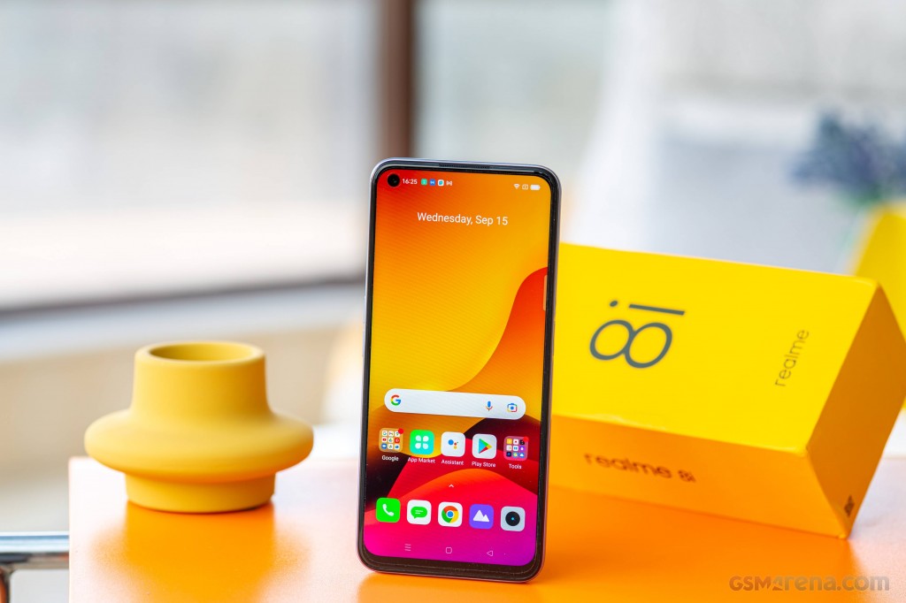 Realme 8i pictures, official photos
