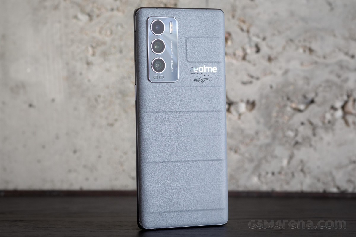 Realme GT Explorer Master Edition Review: Good Looks, Performance, and  Value