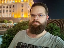 Realme X7 Max 5G: Night mode 16MP selfie low-light camera samples - f/2.5, ISO 2589, 1/8s - Realme X7 Max 5G review