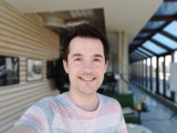 Selfie samples, Live focus (Portrait) mode - f/2.1, ISO 100, 1/111s - Samsung Galaxy A02s review