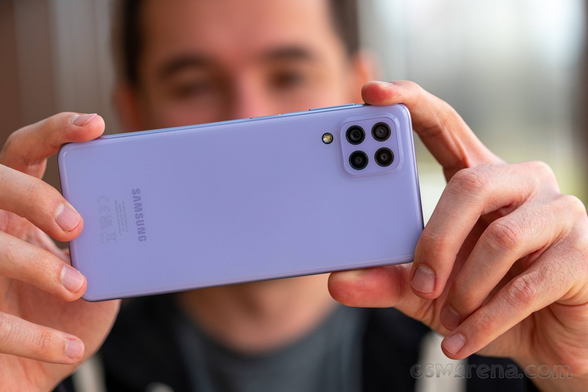 galaxy a22 camera