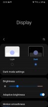 Dark mode settings, Apply Dark mode to Wallpaper option - Samsung Galaxy S21 Ultra long-term review