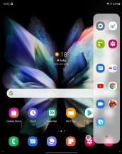 Launching apps and multi-window setups from the App panel - Samsung Galaxy Z Fold3 5G review