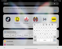 Samsung keyboard regular, split and floating modes - Samsung Galaxy Z Fold3 5G review