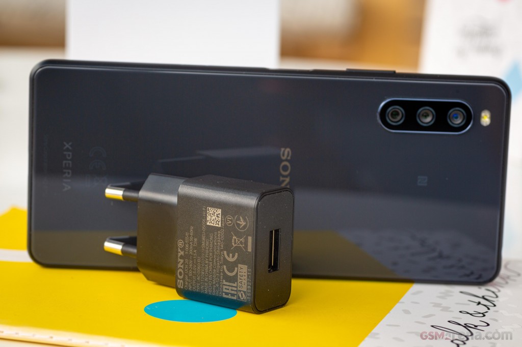 Sony Xperia 10 III pictures, official photos