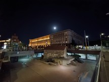 vivo V21 5G ultrawide 8MP low-light camera samples - f/2.2, ISO 3277, 1/14s - vivo V21 5G review