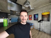 Rear camera selfies, 0.5x - f/2.2, ISO 517, 1/33s - Xiaomi Mi 11 Ultra review