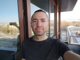 Selfies, 20MP - f/2.2, ISO 50, 1/449s - Xiaomi Mi 11 review