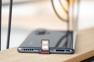Back-to-back nano SIM tray, but no place for a microSD card - Xiaomi Mi 11i/Mi 11X Pro review