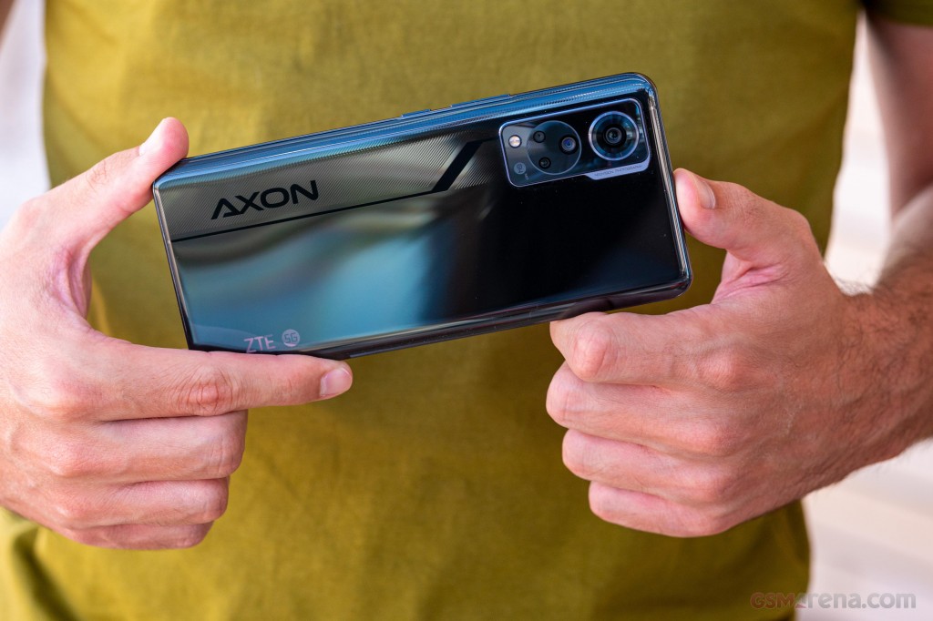 ZTE Axon 30 5G Pictures, Official Photos