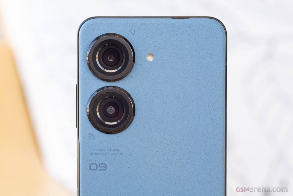 Asus Zenfone 9 pictures, official photos