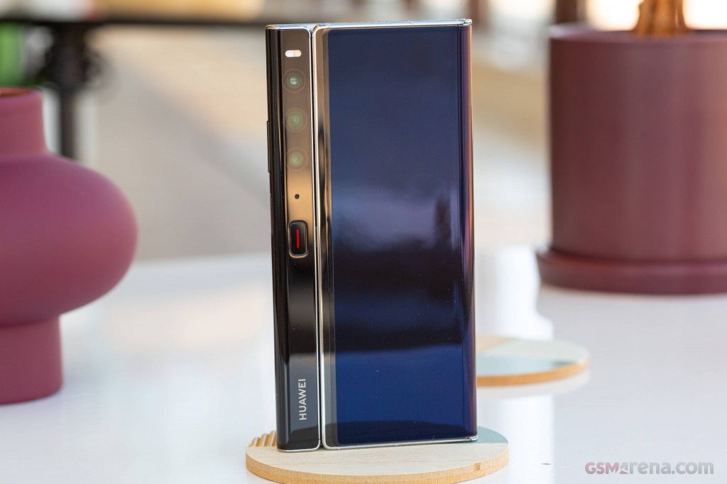 Huawei Mate Xs 2 pictures, official photos