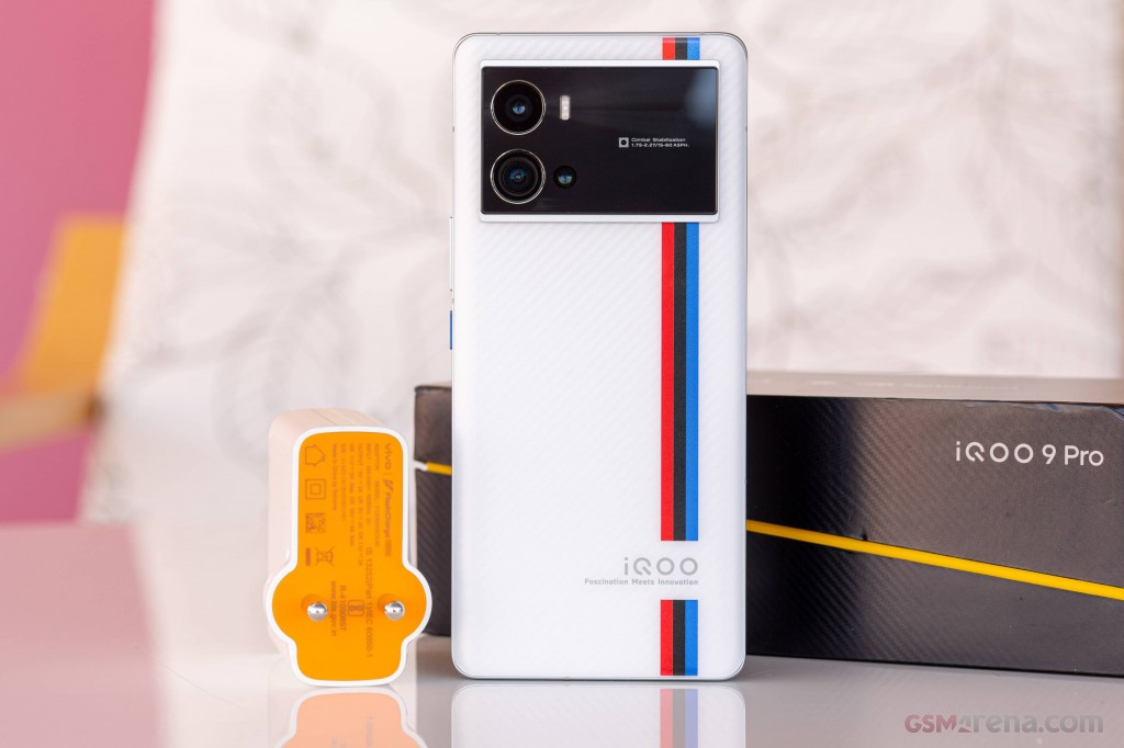 vivo iQOO 9 Pro
