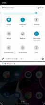 Quick toggles - Motorola Moto G200 5G review