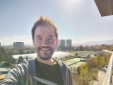 Selfie samples, inner camera, 32MP - f/2.4, ISO 100, 1/276s - Motorola Razr 2022 review