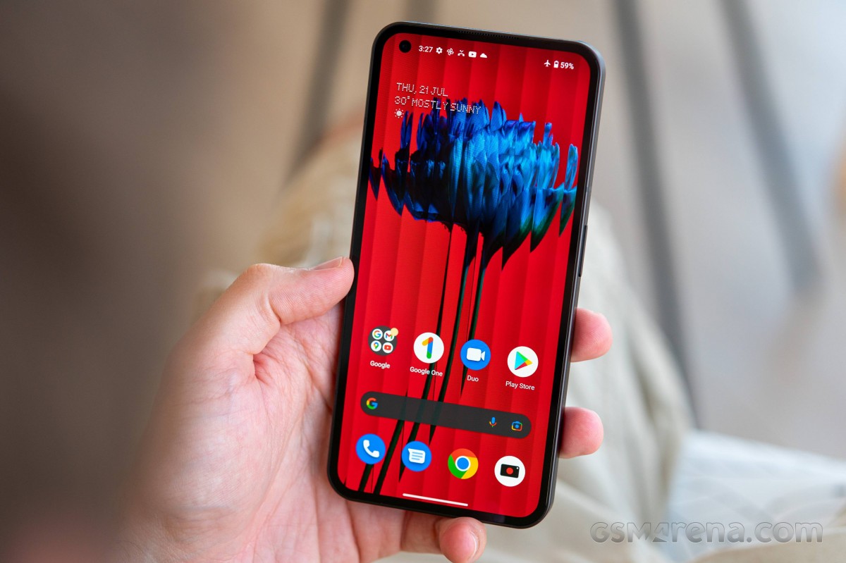 Nothing Phone (1) review