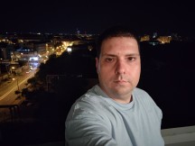 Selfie samples, day and night, Portrait Mode off/on - f/2.4, ISO 5689, 1/11s - OnePlus 10 Pro long-term review