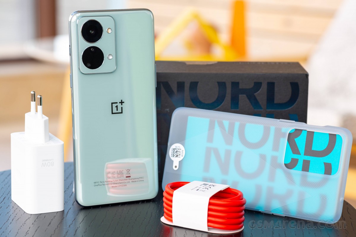 OnePlus Nord 2T: The Most Chilled Out Unboxing 