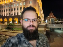 Oppo Reno8 Pro: 32MP night mode selfie camera samples - f/2.4, ISO 4496, 1/14s - Oppo Reno8 Pro review