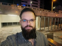 Oppo Reno8 Pro: 32MP low-light selfie camera samples - f/2.4, ISO 3655, 1/14s - Oppo Reno8 Pro review