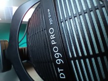 Macro camera samples - Oppo Reno8 review