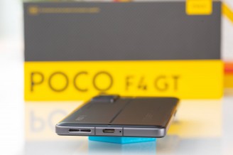 Bottom speaker - Poco F4 GT review