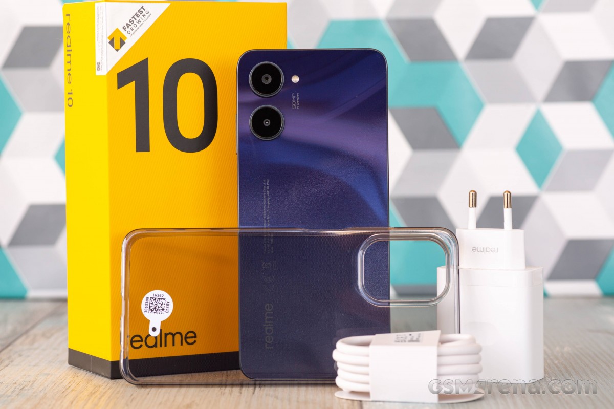 realme 10 Smartphone Review: Snazzy and light mid-range phone -   Reviews