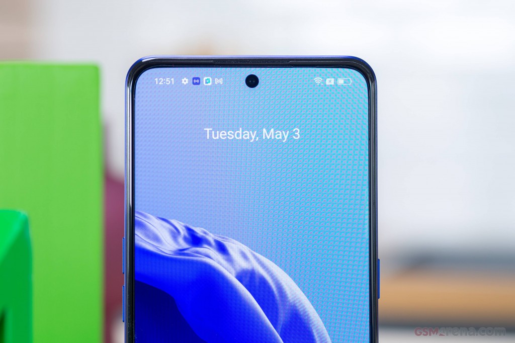 Realme GT Neo 3 150W pictures, official photos