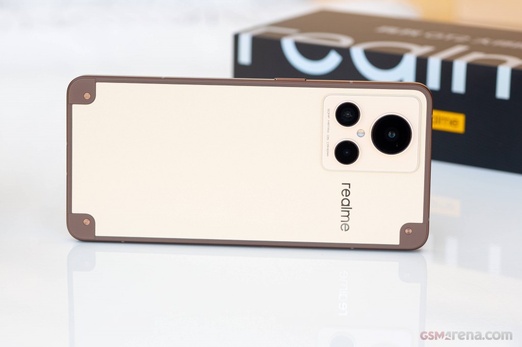 Realme GT2 Explorer Master pictures, official photos