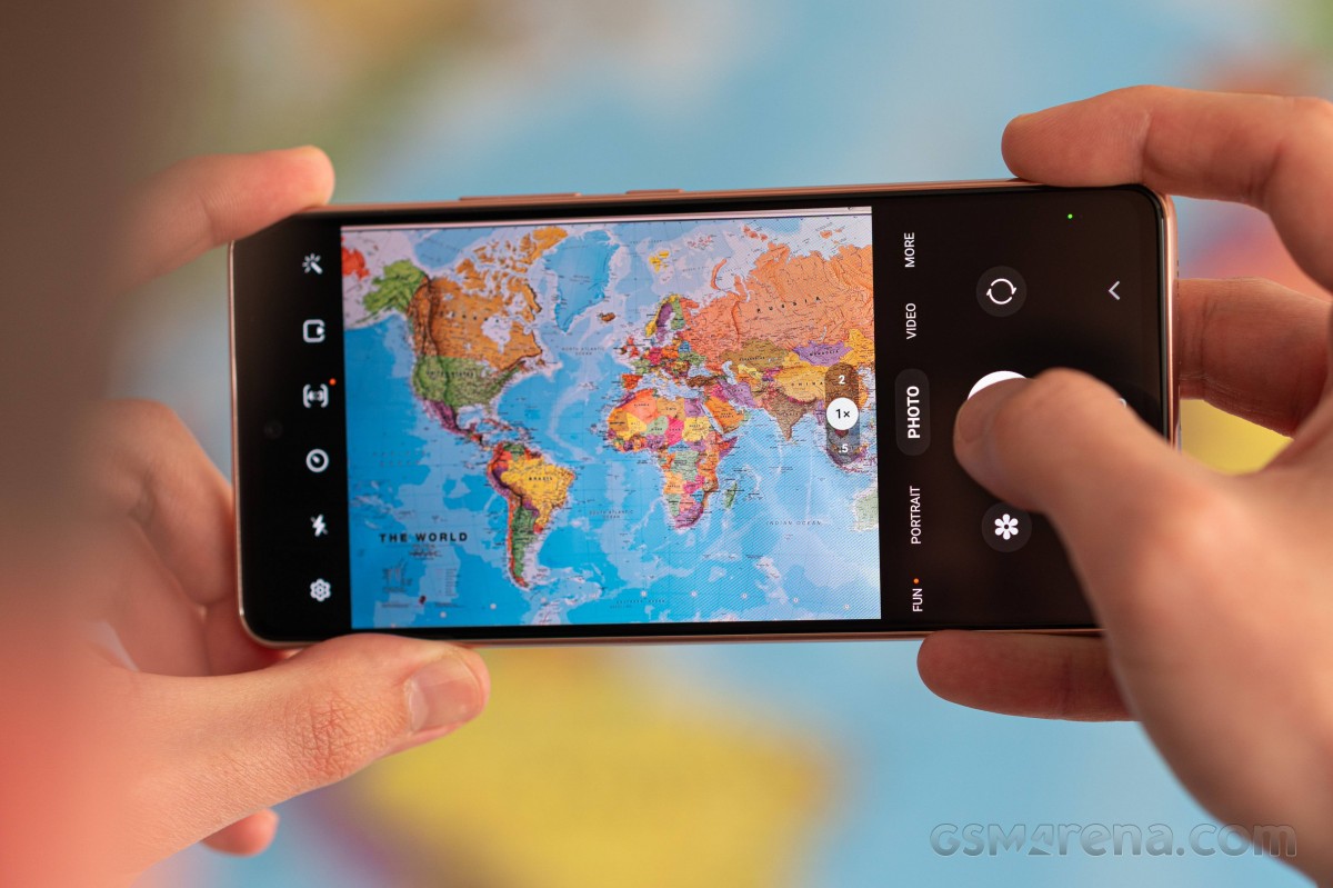 Samsung Galaxy A53 5G Review: A Pixel 5A Alternative