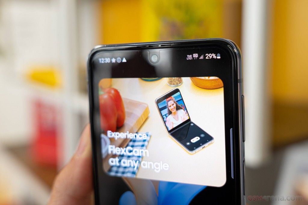 Samsung Galaxy Z Flip4