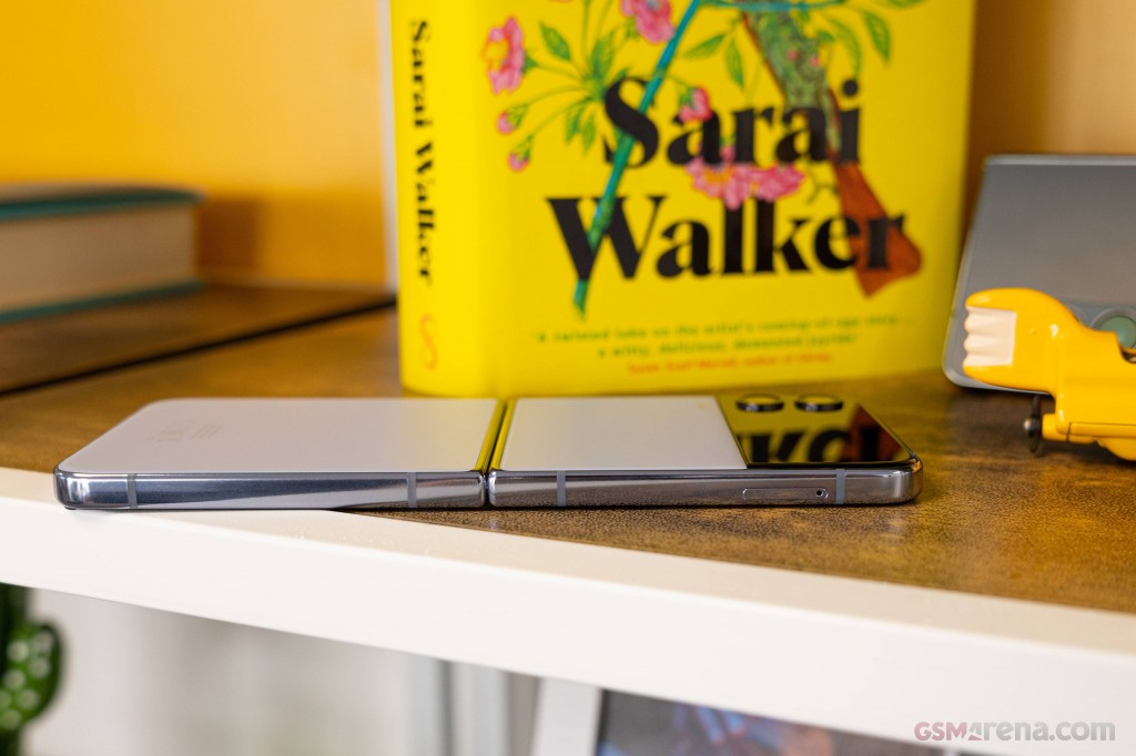 Samsung Galaxy Z Flip4