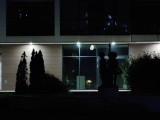 Low-light, tele camera 5.2x - f/2.8, ISO 1000, 1/8s - Sony Xperia 1 IV review