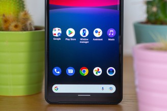 Front-firing loudspeaker below the display - Sony Xperia 10 IV review