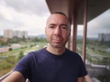 Portrait selfies - f/2.0, ISO 64, 1/250s - Sony Xperia 5 IV review