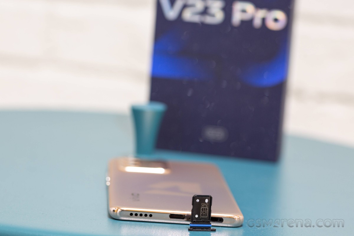 vivo V23 Pro review: Lab tests: display, battery life, charging