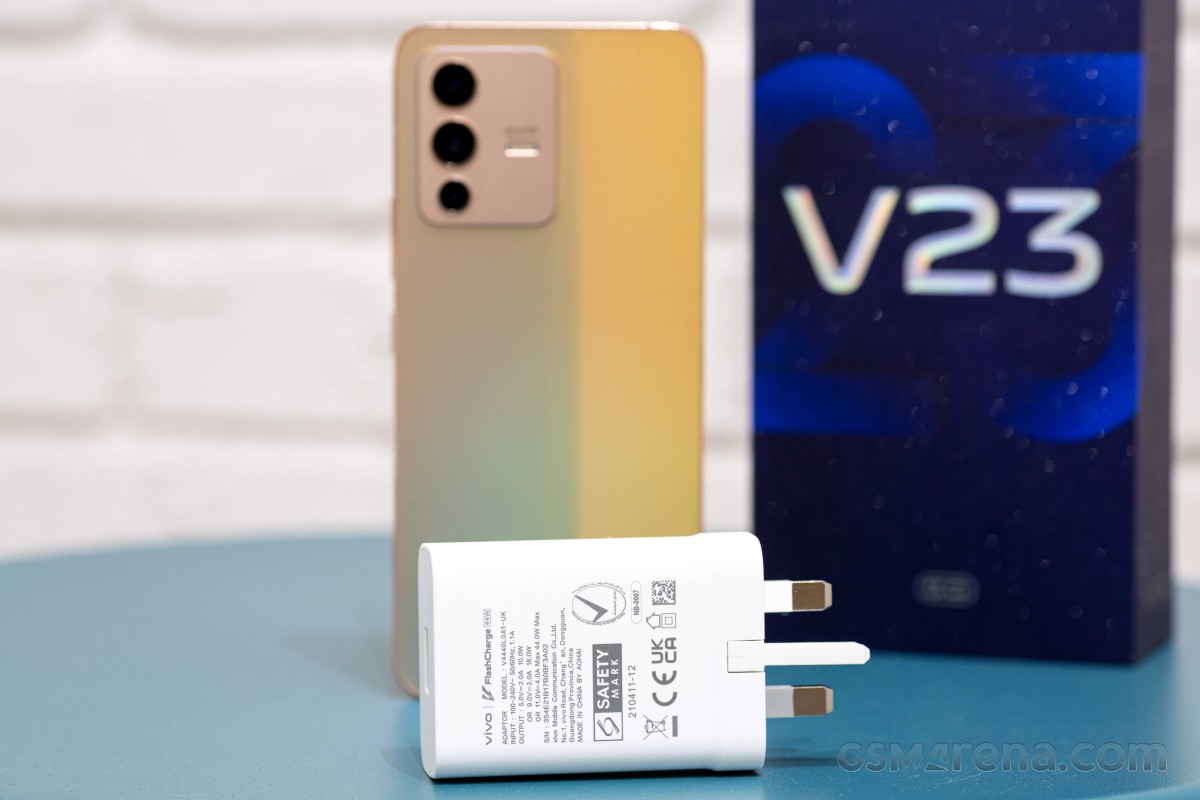 vivo V23 Pro review: Lab tests: display, battery life, charging